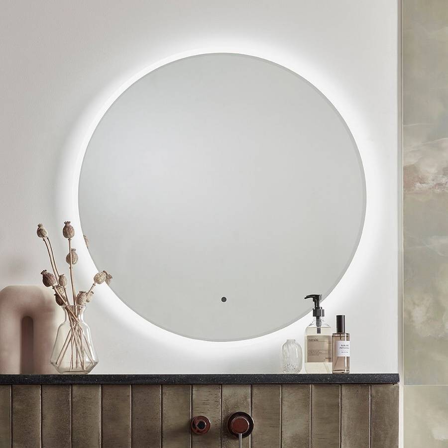 Illuminated circle clearance mirror