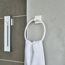 Smedbo House White Towel Ring